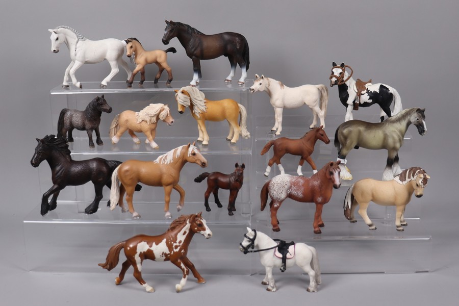 Schleich, Tyskland, hästar i plast, 17st